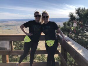 Lemonly duo at a lookout